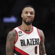 Le sort futur de Lillard est un mystère alors que les négociations commerciales s'enlisent